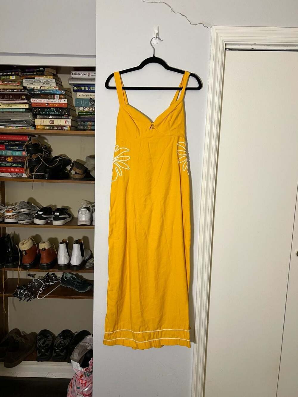 Mon Renn Yellow Embroidered Midi Dress Size M